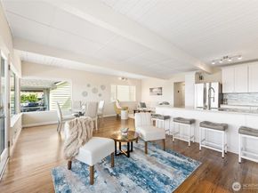 1588 Alki Avenue SW, Seattle WA 98116