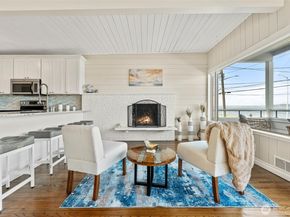 1588 Alki Avenue SW, Seattle WA 98116