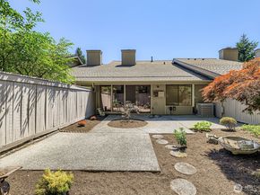 14208 NE 2nd Place, Bellevue WA 98007