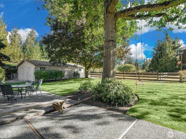 6140 130th Avenue NE, Kirkland WA 98033