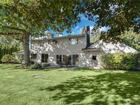 6140 130th Avenue NE, Kirkland WA 98033