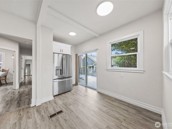 1611 NE 82nd Street, Seattle WA 98115