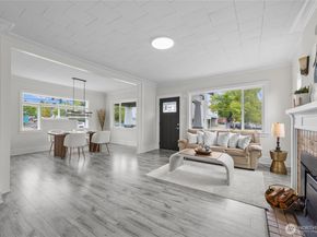 1611 NE 82nd Street, Seattle WA 98115