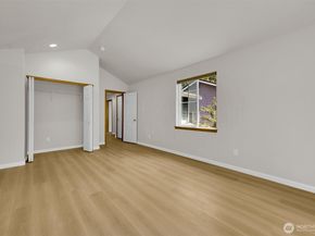 12010 SE 186th St, Renton WA 98058