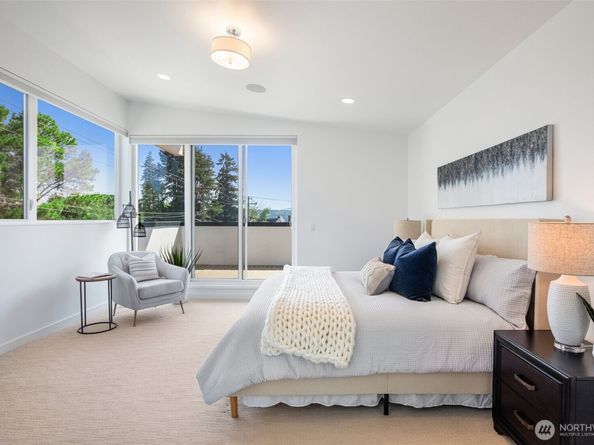 5151 S Frontenac Street, Seattle WA 98118