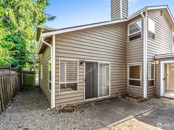11529 12th Avenue NE A, Seattle WA 98125