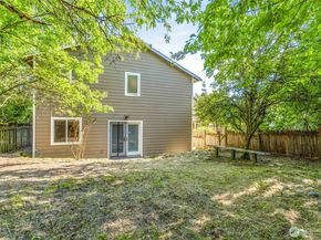 11529 12th Avenue NE A, Seattle WA 98125