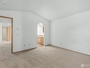 11529 12th Avenue NE A, Seattle WA 98125