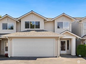 19718 76th Avenue W C, Lynnwood WA 98036