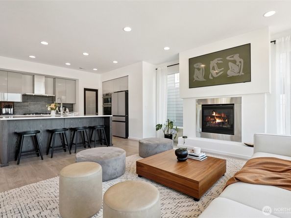 10711 16th Place, Lake Stevens WA 98258