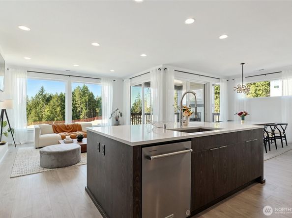 10711 16th Place, Lake Stevens WA 98258