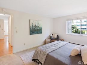 132 NE 95th Street B205, Seattle WA 98115