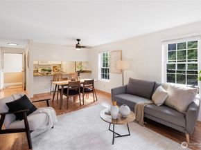 132 NE 95th Street B205, Seattle WA 98115