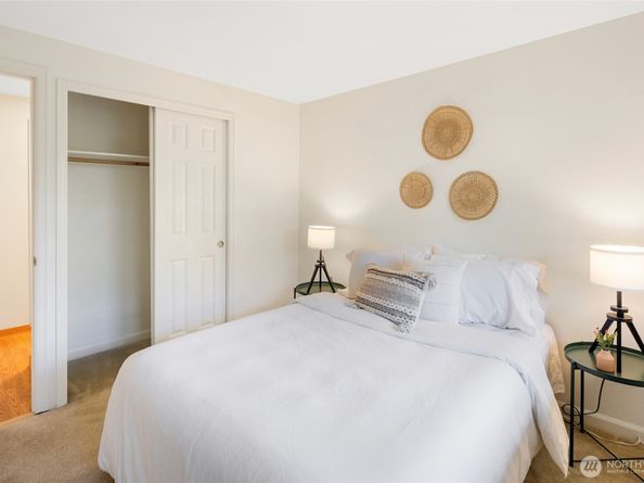 132 NE 95th Street B205, Seattle WA 98115