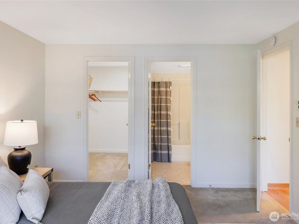 132 NE 95th Street B205, Seattle WA 98115