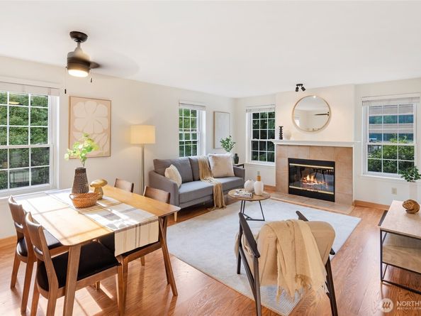 132 NE 95th Street B205, Seattle WA 98115