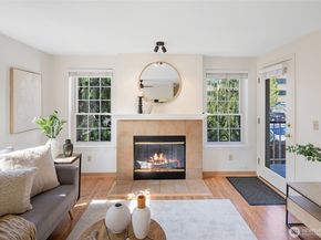 132 NE 95th Street B205, Seattle WA 98115