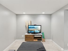 3141 Broadway E, Seattle WA 98102