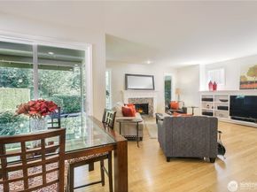 818 S 36th Place, Renton WA 98055