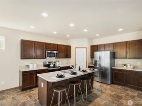 596 NE Nantucket Street, Bremerton WA 98310
