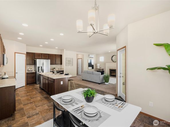 596 NE Nantucket Street, Bremerton WA 98310