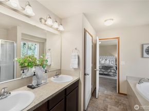 596 NE Nantucket Street, Bremerton WA 98310