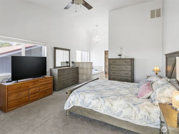 38291 NE Doe Road NE, Hansville WA 98340