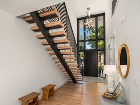 11407 NE 103rd Place, Kirkland WA 98033