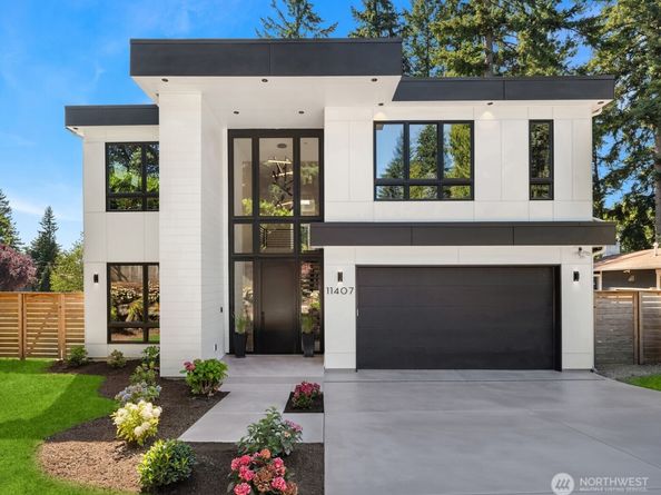 11407 NE 103rd Place, Kirkland WA 98033