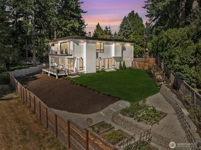 11407 NE 103rd Place, Kirkland WA 98033