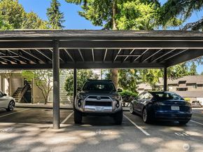 12723 NE 116th Street G204, Kirkland WA 98034