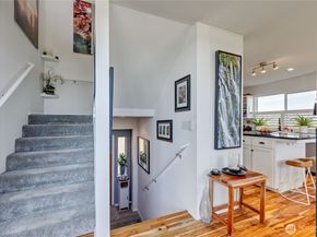 37366 Loki Bluff Drive NE, Hansville WA 98340