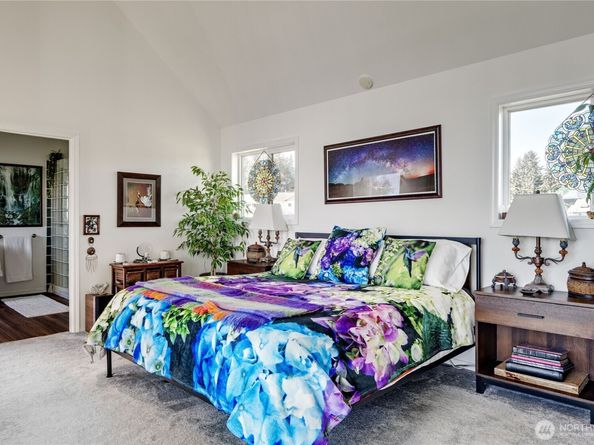 37366 Loki Bluff Drive NE, Hansville WA 98340