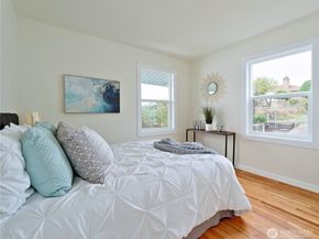 5029 29th Avenue S, Seattle WA 98108