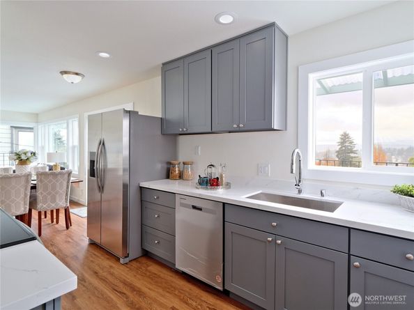 5029 29th Avenue S, Seattle WA 98108