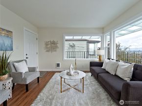 5029 29th Avenue S, Seattle WA 98108