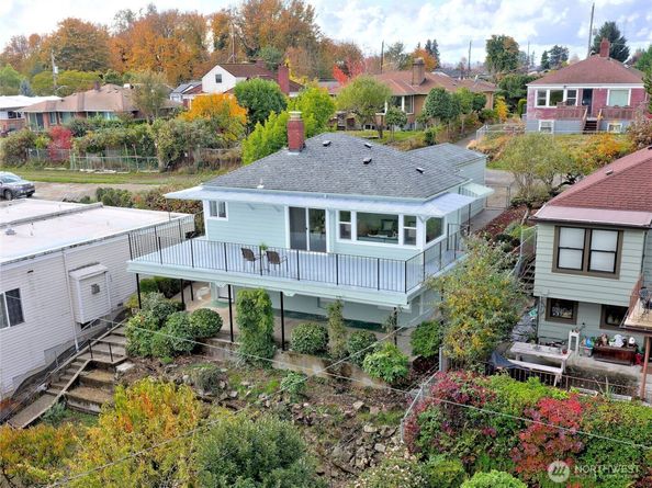 5029 29th Avenue S, Seattle WA 98108