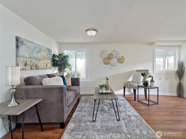 5029 29th Avenue S, Seattle WA 98108