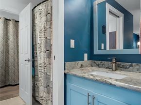 10005 NE 123rd Street D, Kirkland WA 98034