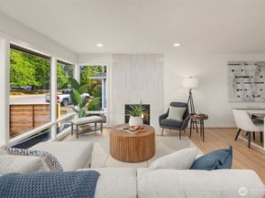12715 Dayton Avenue N, Seattle WA 98133