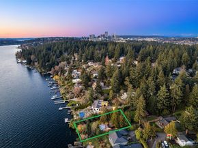 2521 103rd Avenue SE, Bellevue WA 98004