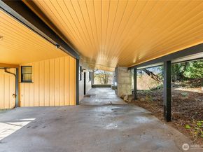 2521 103rd Avenue SE, Bellevue WA 98004