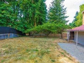 1011 NE 180th Street, Shoreline WA 98155