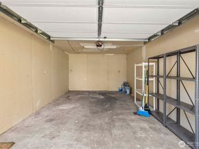 1011 NE 180th Street, Shoreline WA 98155
