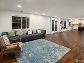 13105 Harbour Heights Drive, Mukilteo WA 98275