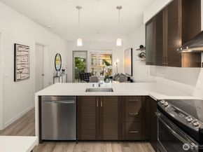 1760 NW 56th Street 210, Seattle WA 98107