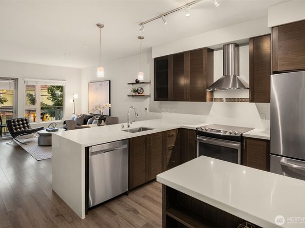 1760 NW 56th Street 210, Seattle WA 98107