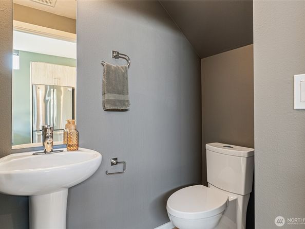 5456 Delridge Way SW, Seattle WA 98106