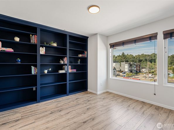 5456 Delridge Way SW, Seattle WA 98106
