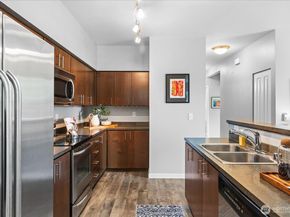 15720 Manor Way A8, Lynnwood WA 98087
